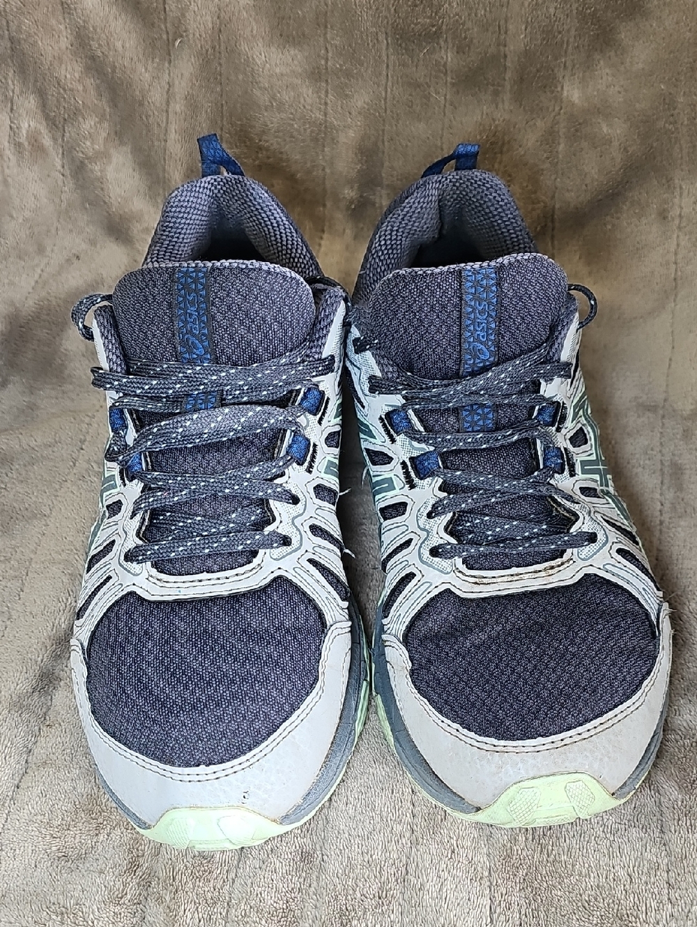 Asics Gel-venture Women's Size 6 Trail Running Sneakers in Black, Gray & Lime